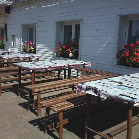 Guest house Lada 2*