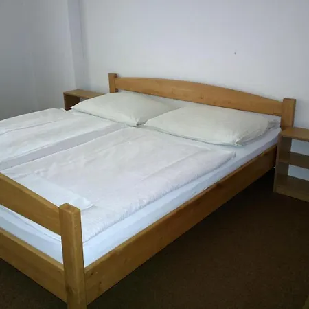 Lada Guest house 2*
