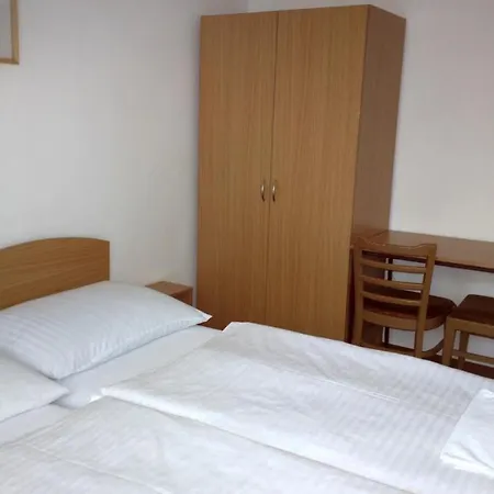 Guest house Lada